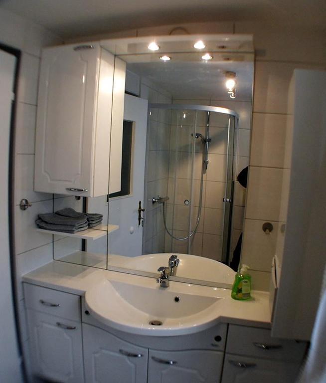 Ferienhaus Vom Bahratal Hausen  Rom bilde